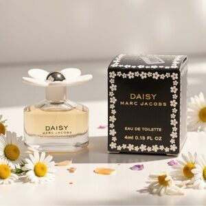 Marc Jacobs Daisy Eau de Toilette Sample NIB